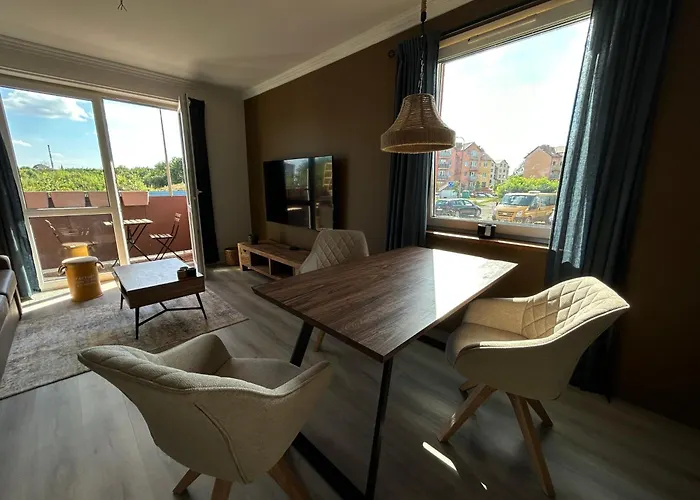 Przytulny Apartamento Lubiń